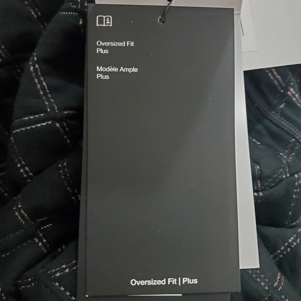 Nike Black Open-Front Cardigan Sweater - Picture 14 of 15